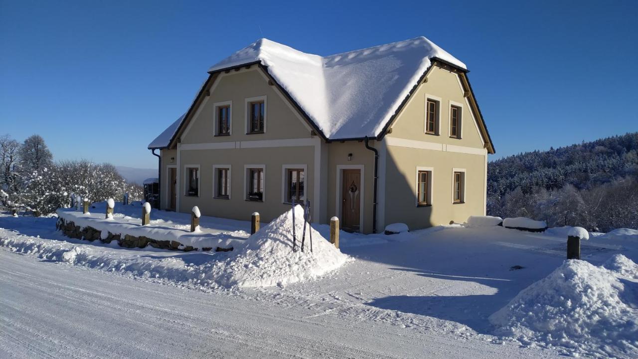 Penzion Zvon Horní Stropnice Buitenkant foto